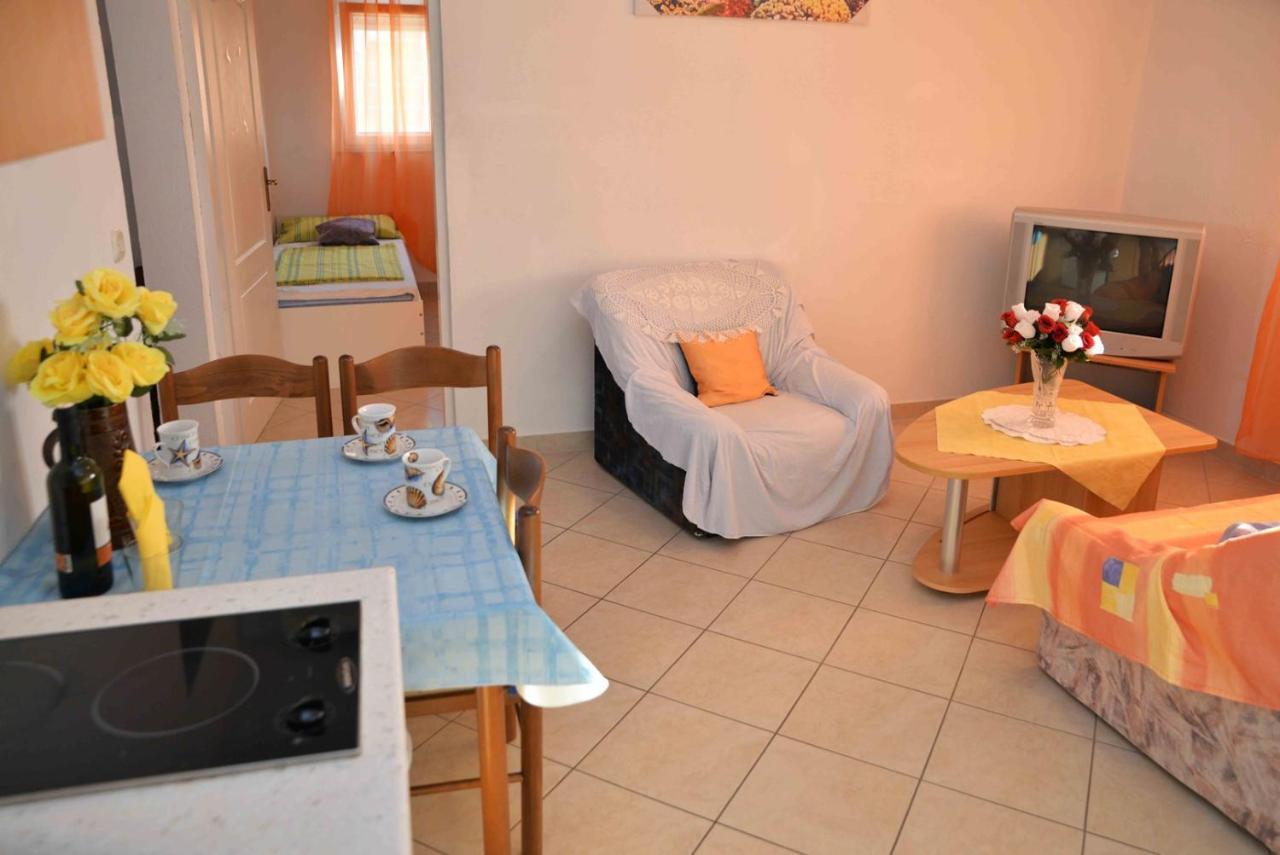Apartments Katarina Vodice Ngoại thất bức ảnh